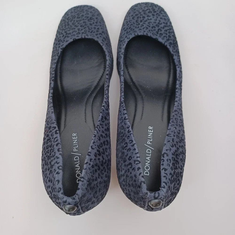 Donald J Pliner‎ Heels Womens US 9.5 Black Suede Leather Leopard Print Pumps